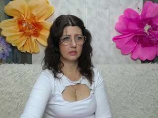 le modèle rosehille est en webcam porno dans un show sur le site camsoda, il possède les tags suivants: average,joi,toys,sexy,role play,normal,no smoking,lovense,lingerie,green eyes,camel toe,foot fetish,flashing,feet,facial piercings,drinking,domination,doggy style,hd