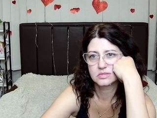 rosehille Live Webcam on CamSoda
