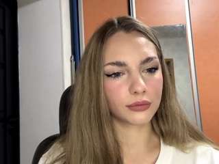  rozannebarrott chat room