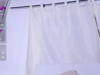 assia-roos webcam model