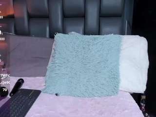 assia-roos webcam