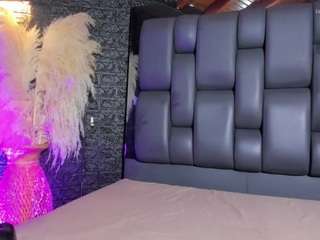 assia-roos Sex Cam Show