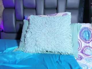 assia-roos Sex Cam Show