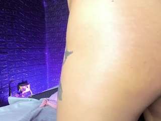 Assia-roos's cam show statistics and live stream