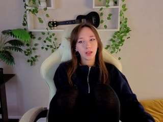 bunny-white Live Webcam on CamSoda