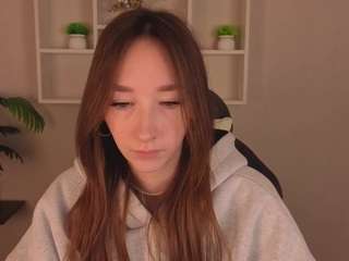 bunny-white live cam profile