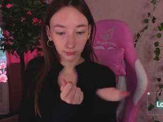 bunny-white Live Webcam on CamSoda