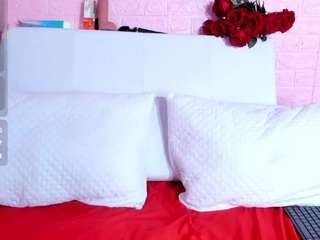 celeste-rose's CamSoda show and profile