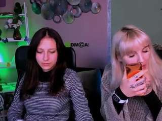 charlie-bonsie from CamSoda is Freechat