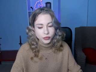 charlie-bonsie Live Webcam on CamSoda