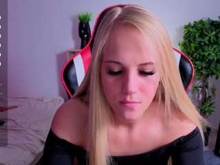 EmilyLion7