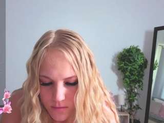 emilylion7 webcam