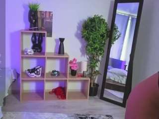EmilyLion7