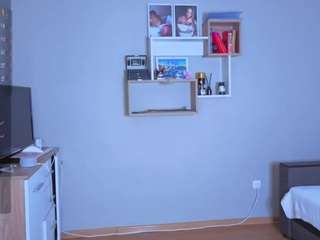 EmilyLion7