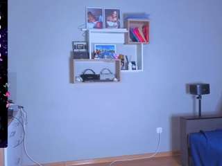 EmilyLion7