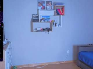 EmilyLion7 live cam preview
