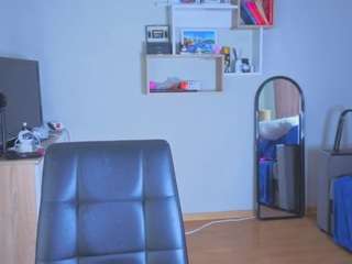EmilyLion7
