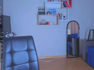 EmilyLion7