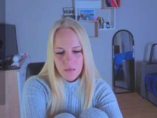 EmilyLion7