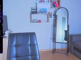 EmilyLion7