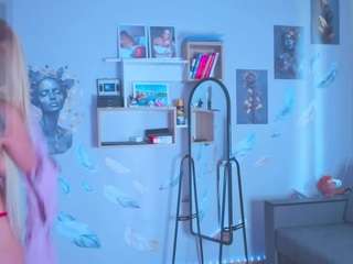 EmilyLion7