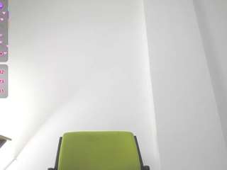  issa-bella18 chat room