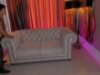 Kim live cam preview