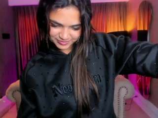 Kim live cam preview