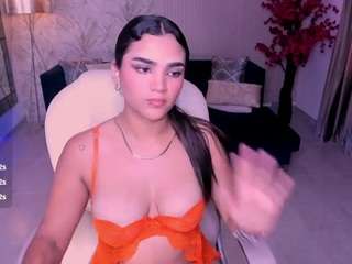 Kim live cam preview