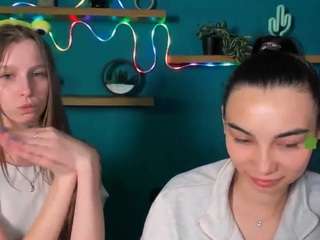  kira-light1 chat room