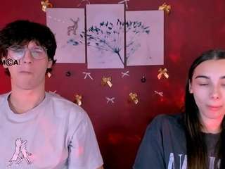 kira-light1 webcam model