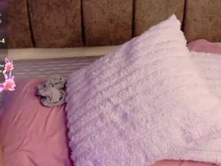 lily-beet Live Webcam on CamSoda