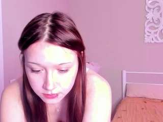 luxmeltmoon Live Webcam on CamSoda