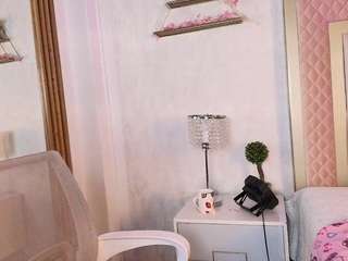 le modèle madhiison est en webcam porno dans un show sur le site camsoda, il possède les tags suivants: amateur,pov,facial piercings,feet,hairy pussy,hidden cam,interactivetoy,jerk off instruction,lush,orgasm,roleplay,drinking,sex toys,shaved pussy,smoking,spank,squirter,student,tattoos,teen 18