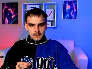 oliver-hill Live Webcam on {site_name}