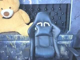 aleja05-b Live Webcam on CamSoda