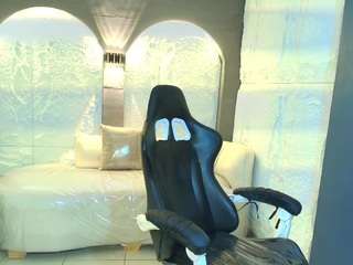 aleja05-b live webcam show