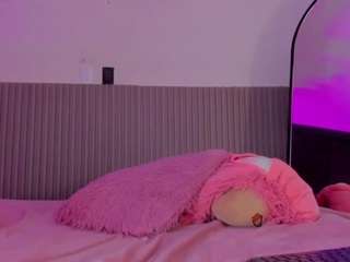 le modèle aria-millers444 est en webcam porno dans un show sur le site camsoda, il possède les tags suivants: asshole,average,tease,tattoos,submissive,spank,smoking,sexting,roleplay,orgasm,jerk off,gay jerk,gape,facial,drinking,daddy,colombia,cock rating,cei,bull