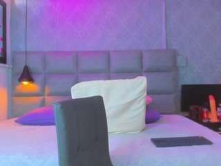 Aria-millers444 live cam preview