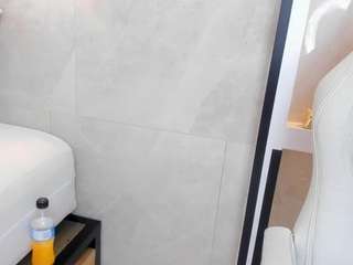  barbiee-collins chat room