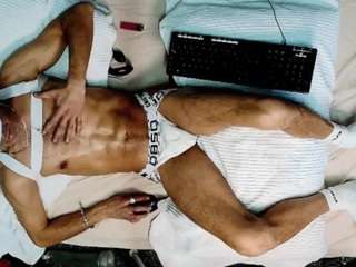 Bisexlatin66