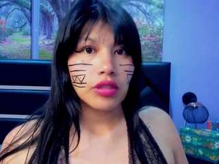 Live webcam model esmeraldachantre on Soda Cams