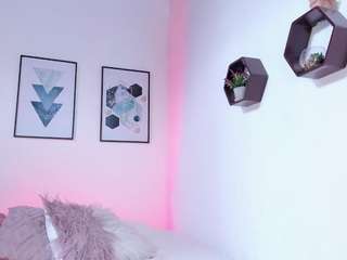 imhannarose Live Webcam on CamSoda