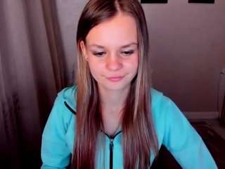 midnightaura live cam profile