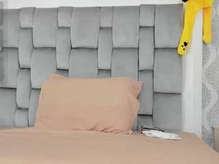 riiby Sex Cam Show