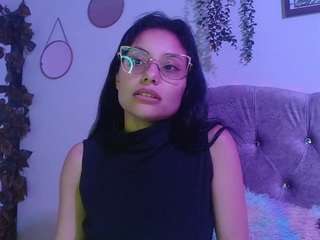 valkiry1's CamSoda show and profile