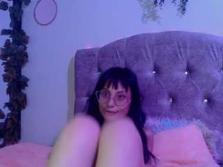 valkiry1's CamSoda show and profile