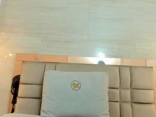  candy-rosemary chat room