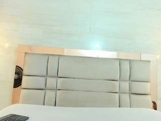  candy-rosemary chat room