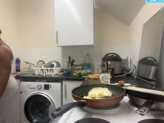  choclatebunnycake chat room